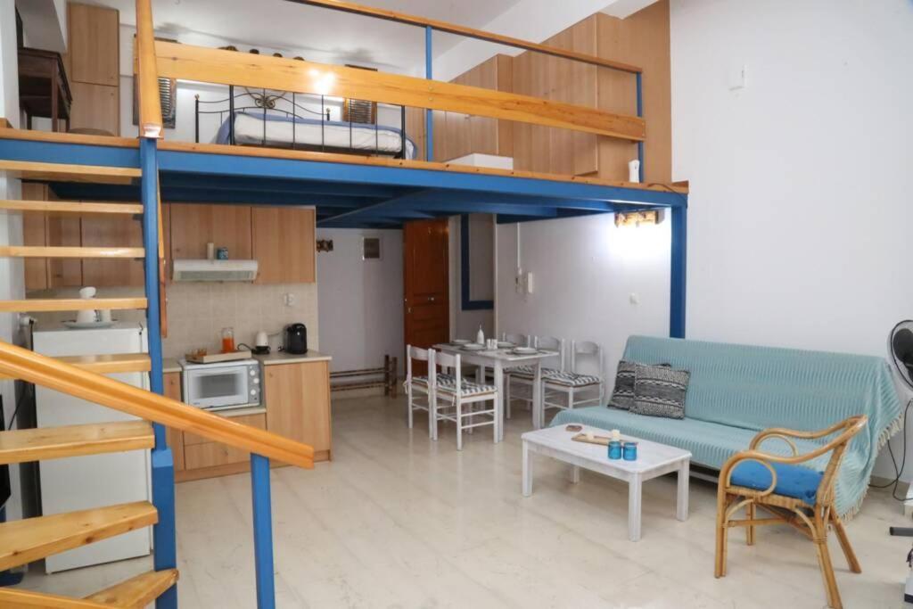 Lignum Apartment Ermoupoli Ngoại thất bức ảnh